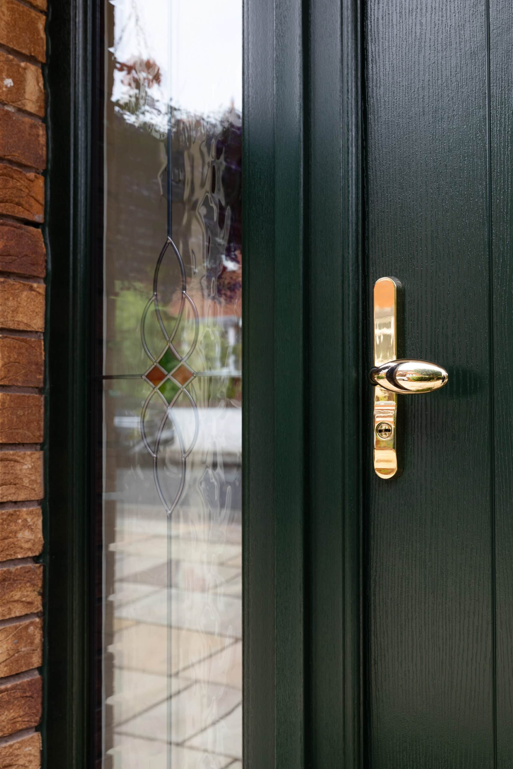 Global Home Improvements composite door, Dark Green detail